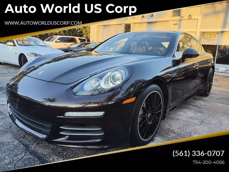 2014 Porsche Panamera 4S