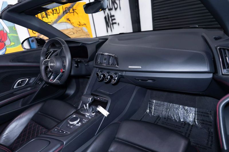 https://imagesdl.dealercenter.net/800/600/202503-fa1d0af4777642fd9b5b529a6ca5e263.jpg