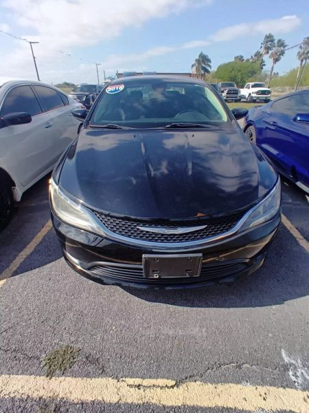 2016 Chrysler 200 LX