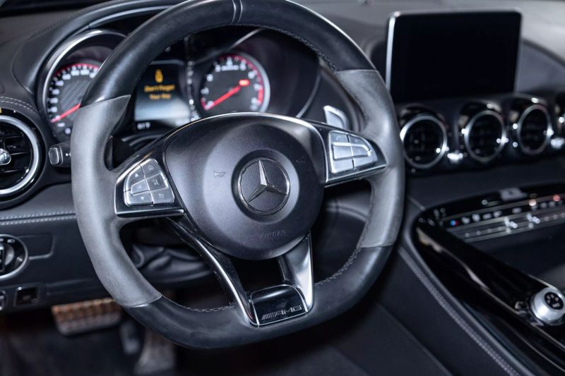 https://imagesdl.dealercenter.net/800/600/202503-fc4a28a9afba4e029ebd7bf8bbb17ad7.jpg