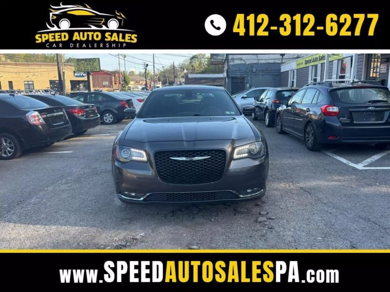 2016 Chrysler 300 S