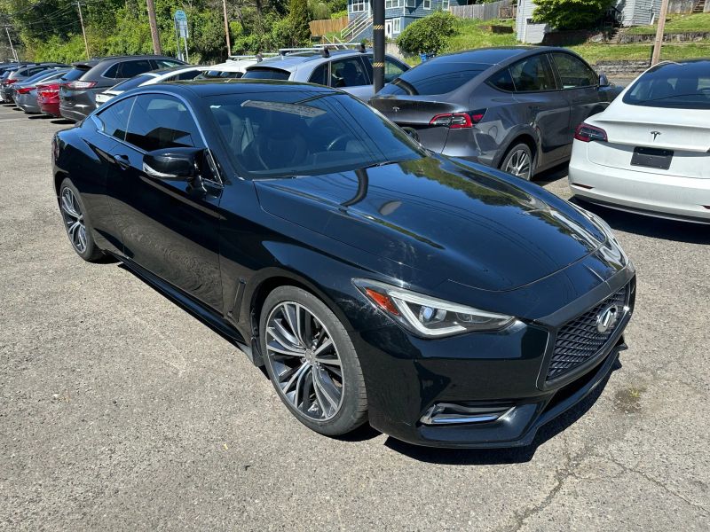 2018 Infiniti Q60 3.0T Luxe