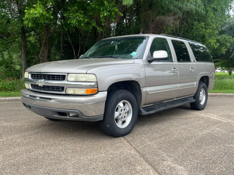 2003 Chevrolet Suburban LS