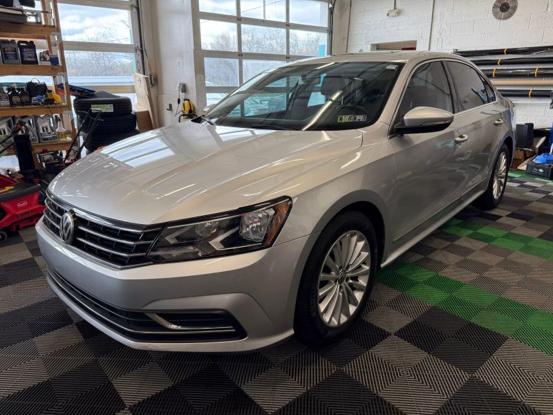 2016 Volkswagen Passat 1.8T SE