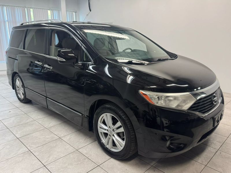 2012 Nissan Quest LE