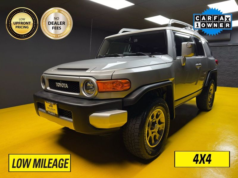 2011 Toyota FJ Cruiser Base