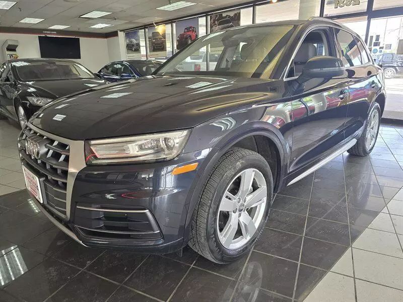 2019 Audi Q5 quattro Premium 45 TFSI