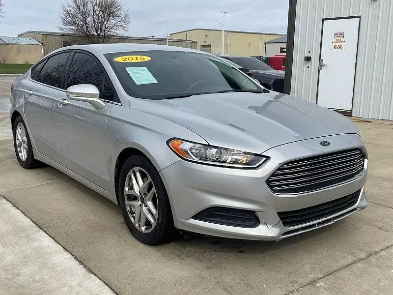 2015 Ford Fusion SE