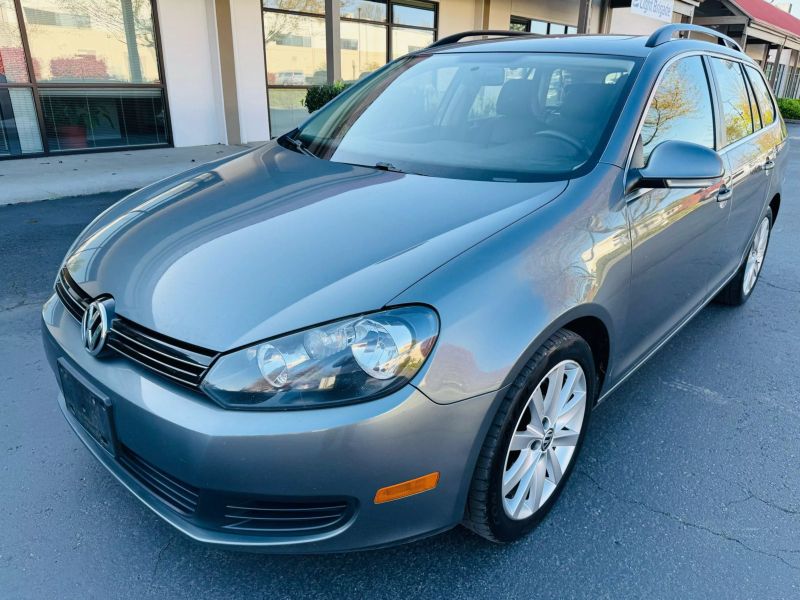 2012 Volkswagen Jetta SportWagen TDI
