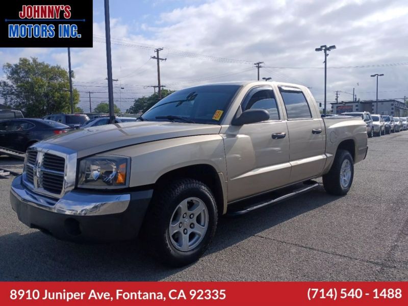 2005 Dodge Dakota SLT