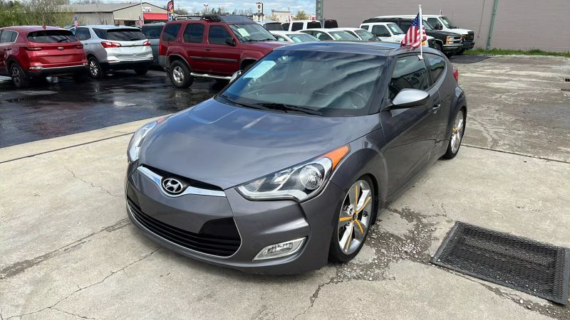 2016 Hyundai Veloster Base