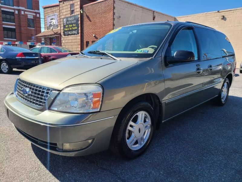 2005 Ford Freestar SEL