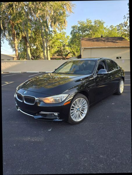 2012 BMW 3 Series 328i