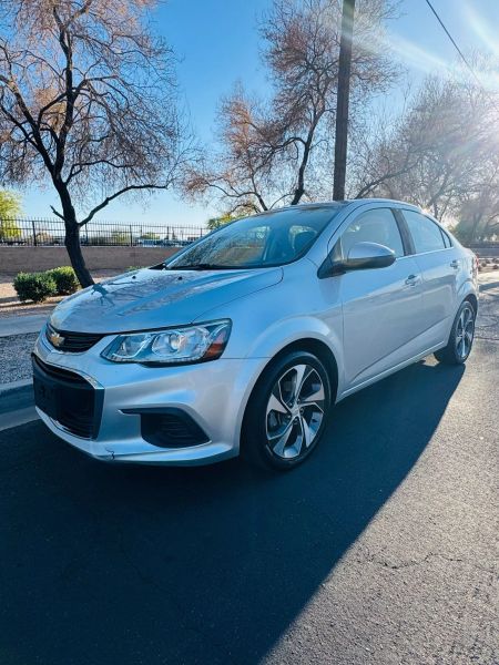 2019 Chevrolet Sonic Premier Auto
