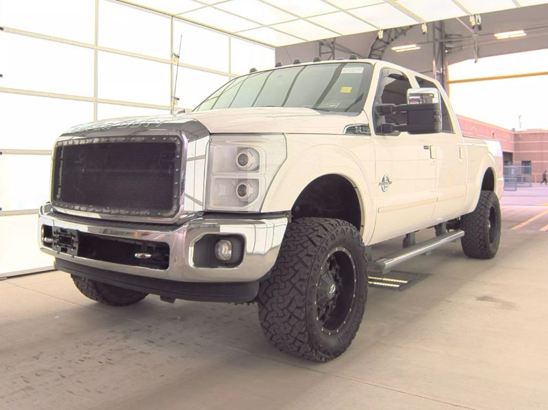 2014 Ford Super Duty F-350 Lariat