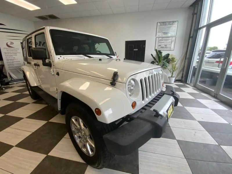 2012 Jeep Wrangler Unlimited Sahara