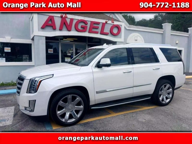 2016 Cadillac Escalade Luxury Collection