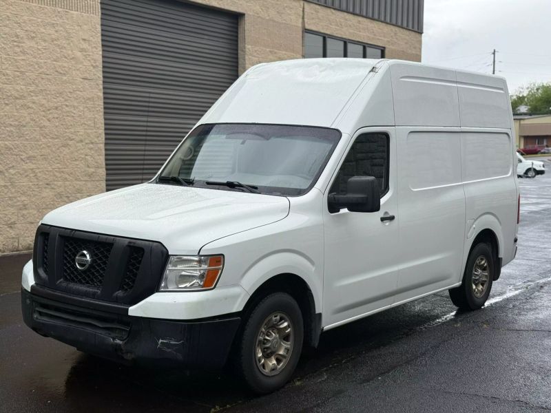 2018 Nissan NV SV