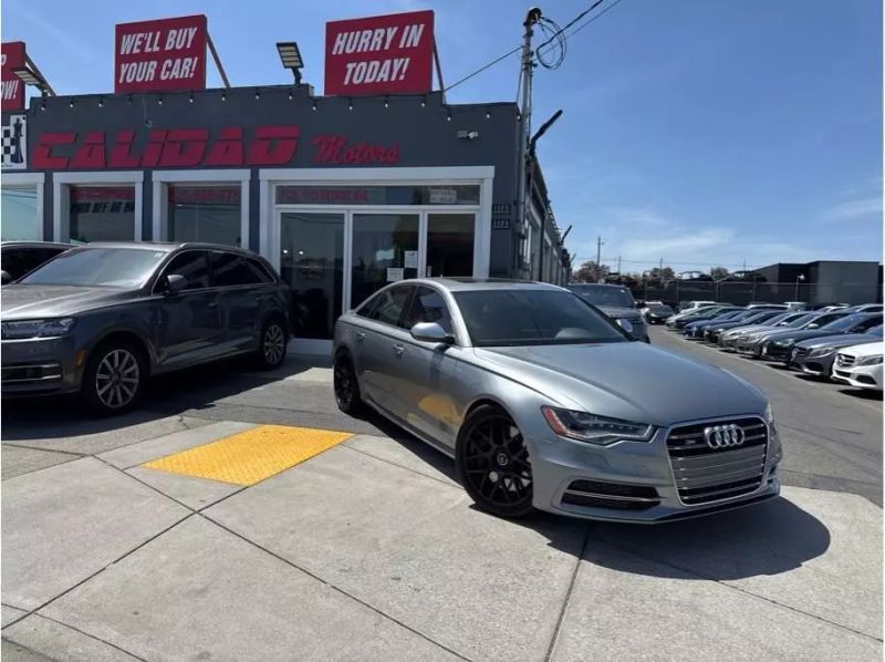 2013 Audi S6 4.0T quattro Prestige