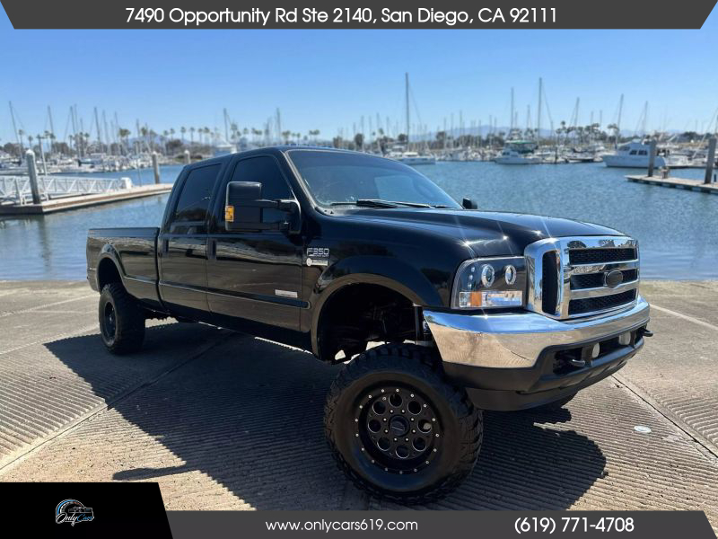 2004 Ford Super Duty F-350 Lariat