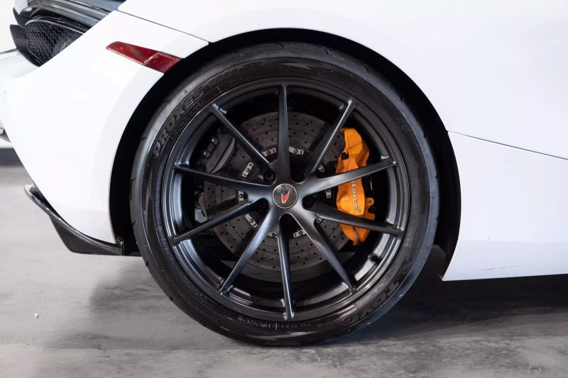 https://imagesdl.dealercenter.net/800/600/202504-9dfd43f6e37a498eb71c25e62af25bf7.jpg
