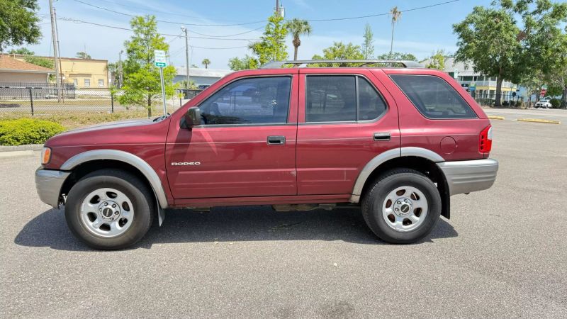 2002 Isuzu Rodeo LS