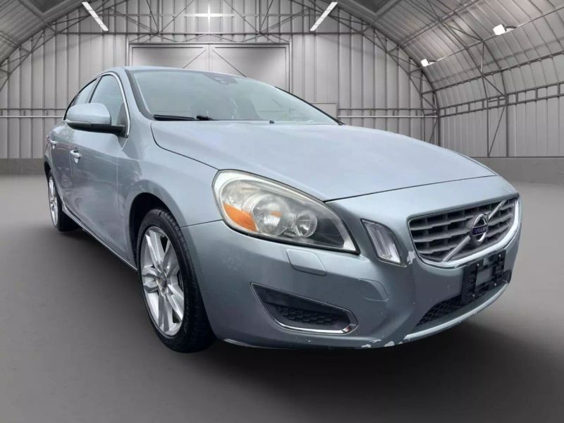 2013 Volvo S60 T5