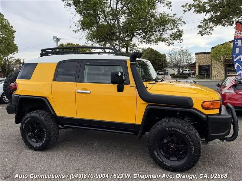 2007 Toyota FJ Cruiser Base