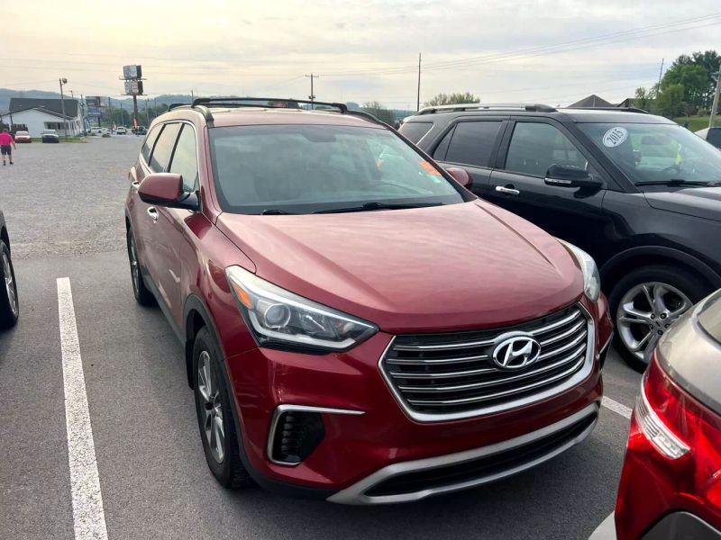 2018 Hyundai Santa Fe SE