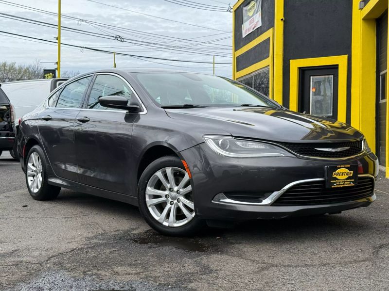 2016 Chrysler 200 Limited