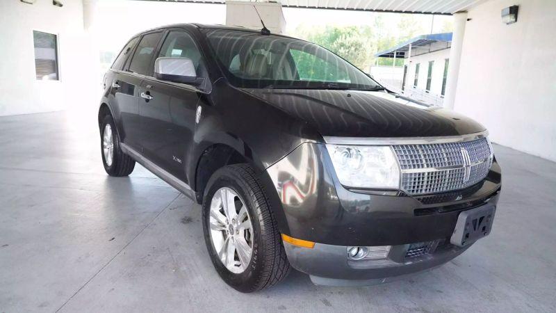 2010 Lincoln MKX Base