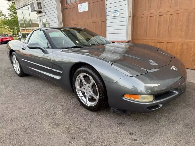 2003 Chevrolet Corvette Base