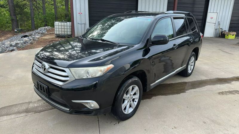 2012 Toyota Highlander SE