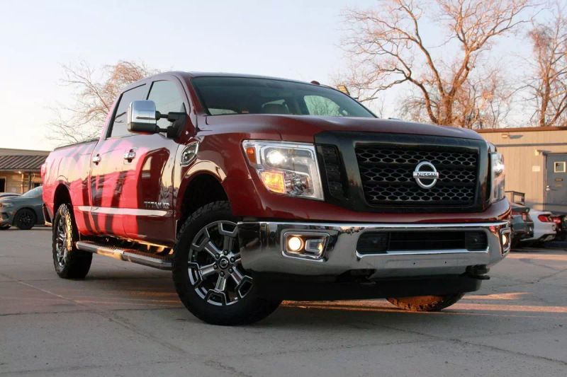 2017 Nissan Titan XD SL