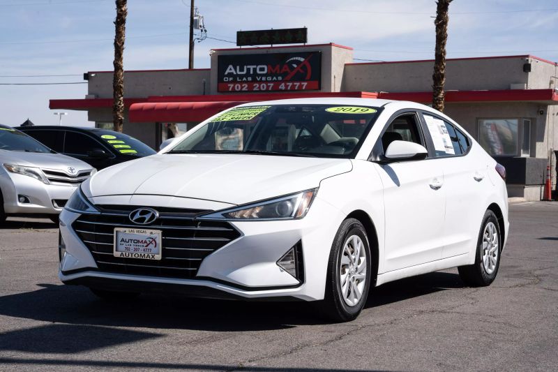 2019 Hyundai Elantra SE