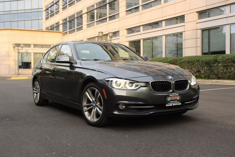 2018 BMW 3 Series 330i xDrive