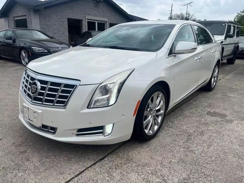 2014 Cadillac XTS Luxury Collection