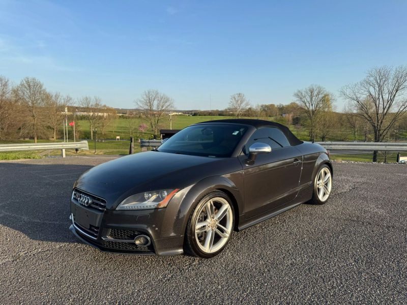 2013 Audi TTS 2.0T quattro Premium Plus