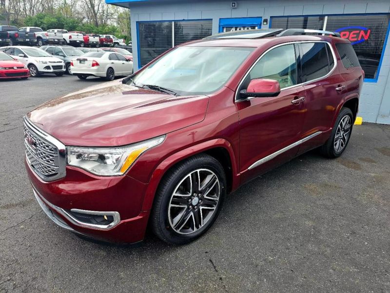 2017 GMC Acadia Denali