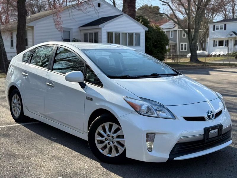 2012 Toyota Prius Plug-in Hybrid Advanced