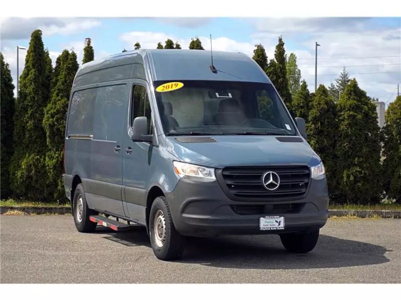 2019 Mercedes-Benz Sprinter w/144 Van