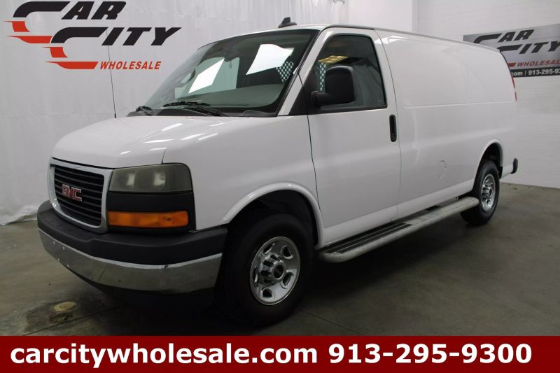 2023 GMC Savana 2500