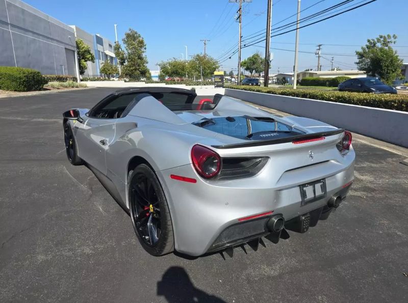 https://imagesdl.dealercenter.net/800/600/202505-00cf35a78853470b8ebdc308281c2a21.jpg