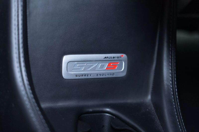 https://imagesdl.dealercenter.net/800/600/202505-033dacb19708489e9b70bca2eea7e40f.jpg