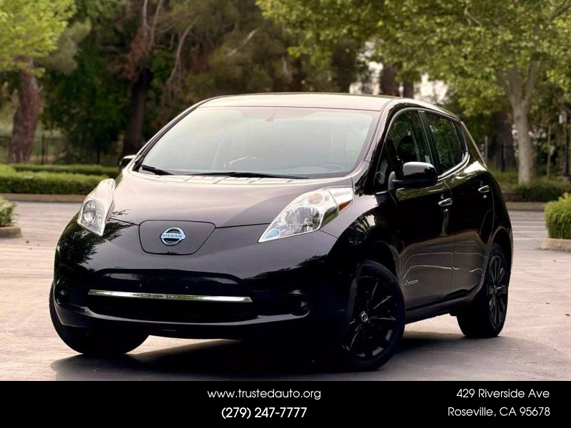 2015 Nissan LEAF S