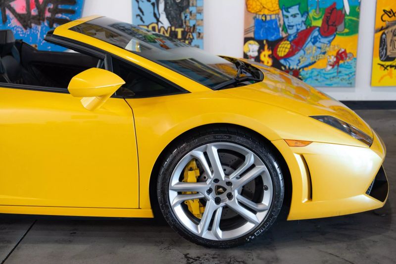 https://imagesdl.dealercenter.net/800/600/202505-0a82b98869fa4e30beaaf19e6026c341.jpg