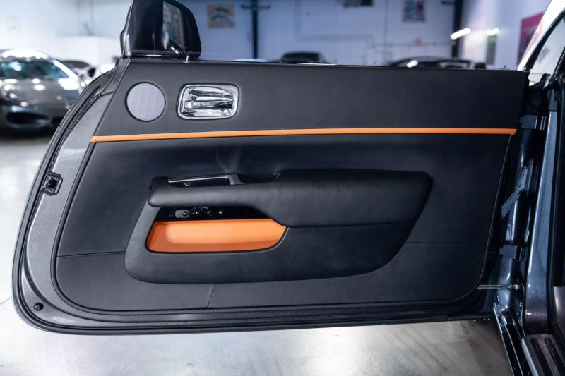 https://imagesdl.dealercenter.net/800/600/202505-0d4f654583a2461bbfa43f0ca8f4982c.jpg