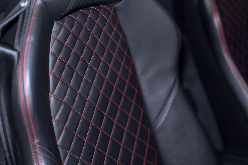https://imagesdl.dealercenter.net/800/600/202505-103e299c8a2c442cac17b2c50345f8a4.jpg