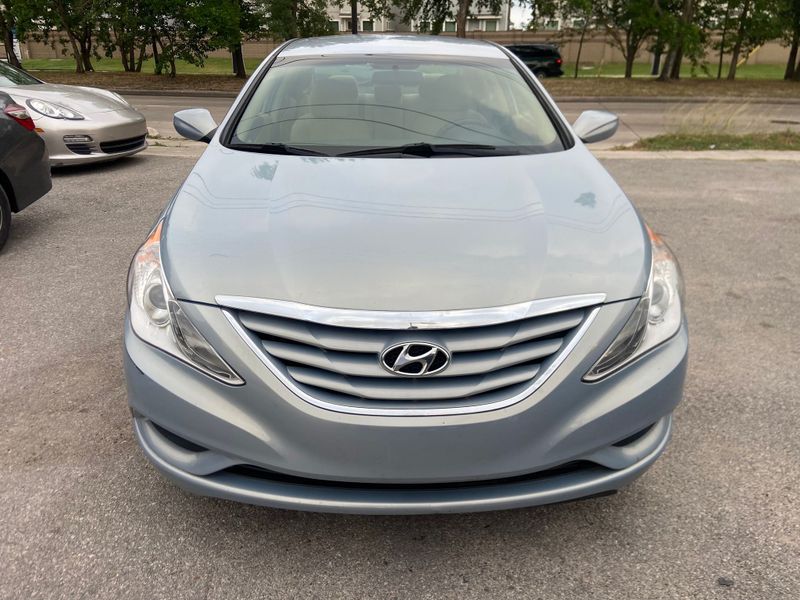 2011 Hyundai Sonata GLS