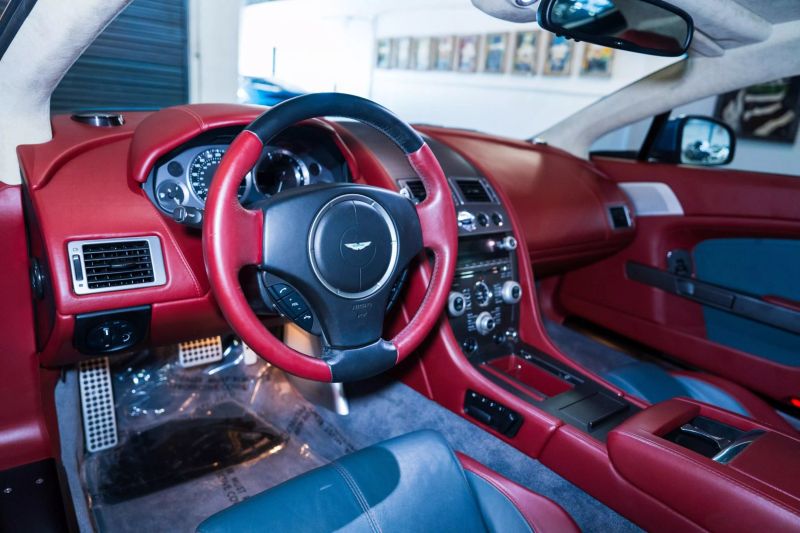 https://imagesdl.dealercenter.net/800/600/202505-174a8a9dd1e043d1a1704935a0ee7879.jpg